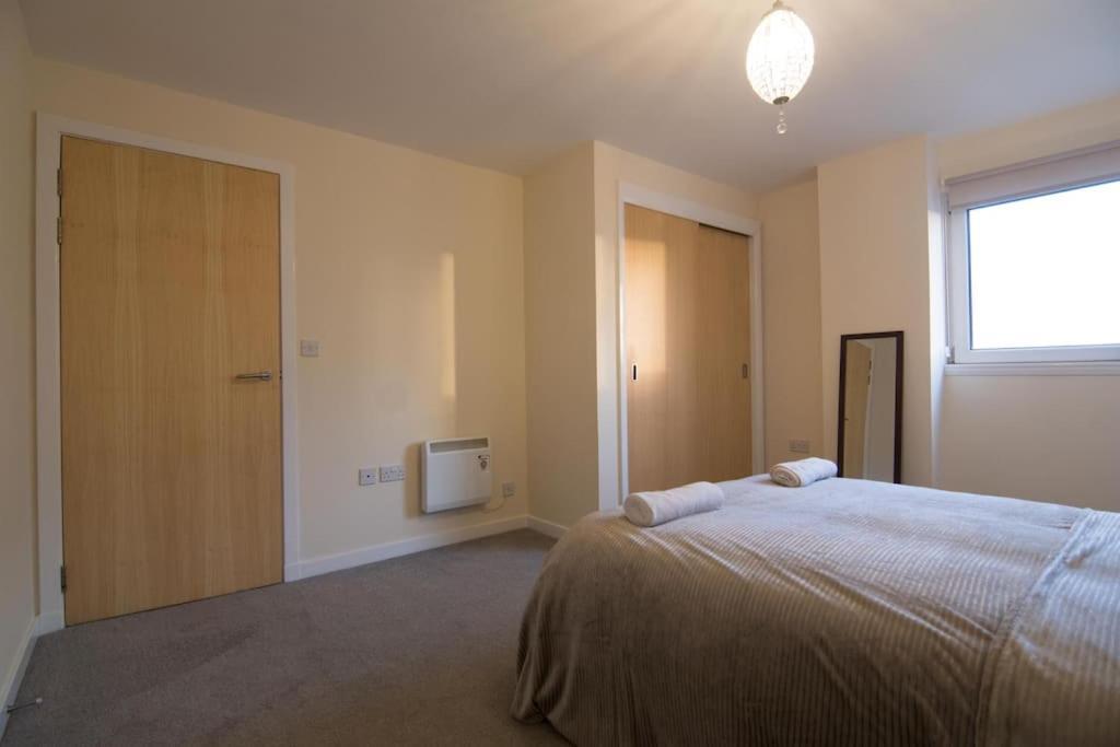Executive 2 Bed 2 Bath - Free Parking Apartment Glasgow Exterior photo