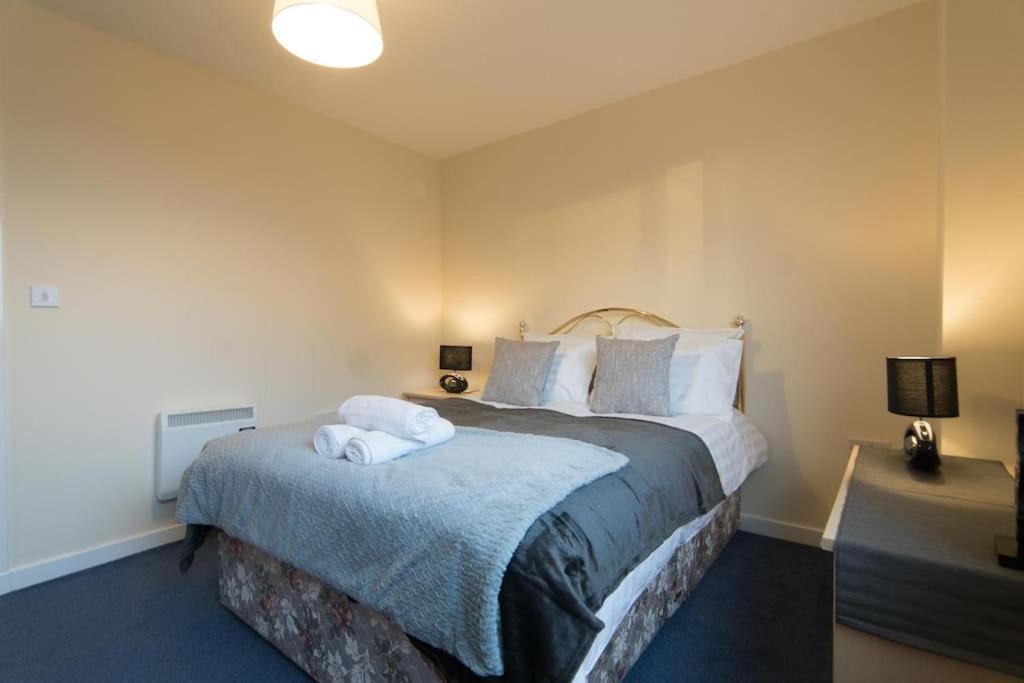 Executive 2 Bed 2 Bath - Free Parking Apartment Glasgow Exterior photo